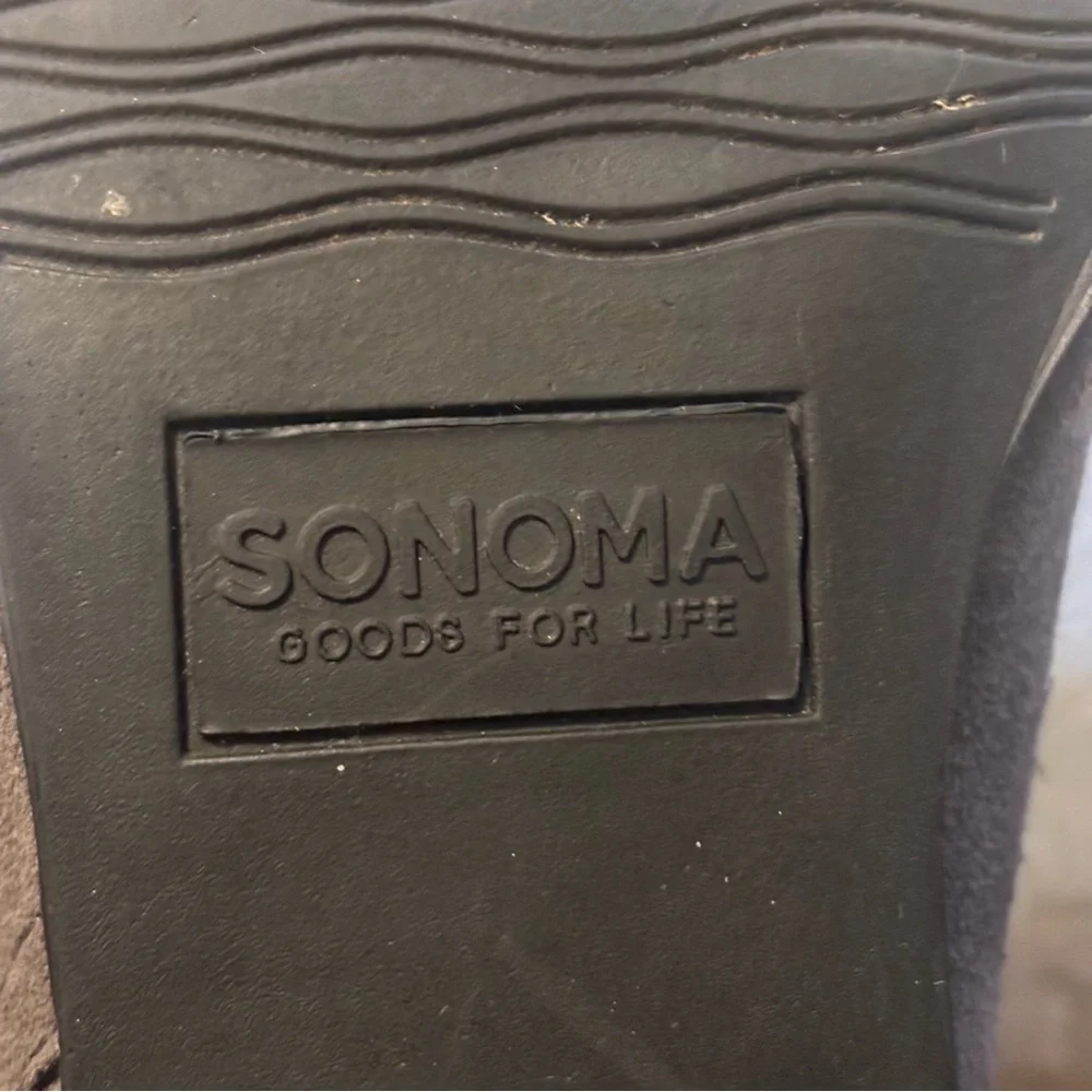 Sonoma Goods for Life Sonya Gray Suede Ankle Boots, Size 9 Wide